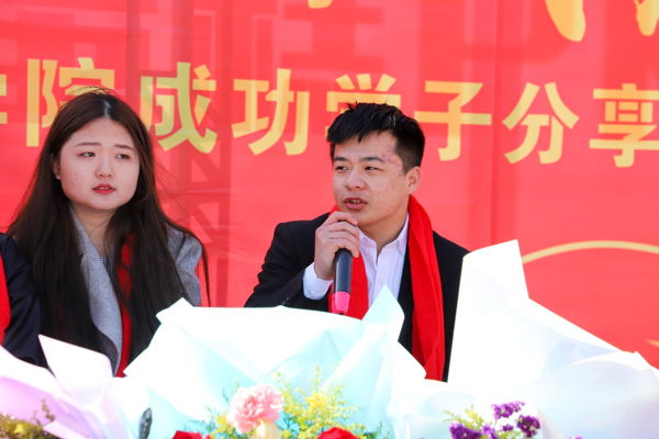 侯玉鹏来自山东潍坊