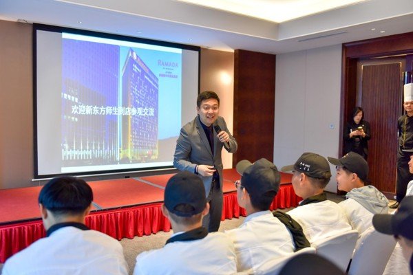 深入了解酒店餐饮行业的运营模式和管理