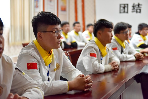 筑建一个稳固的发展平台