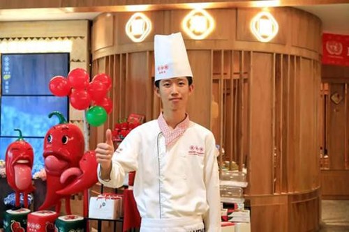 筑厨梦餐饮管理服务有限玩球直播app