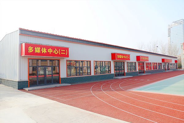 坚持走产教融合