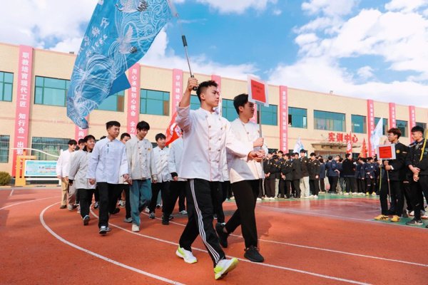 更能了解玩球直播app玩球app成为