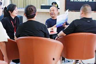 校企共育班从实际出发