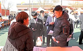 具备独立创业能力和管理型人才为目标