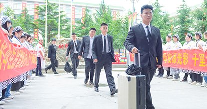 大力倡导“卓越技能